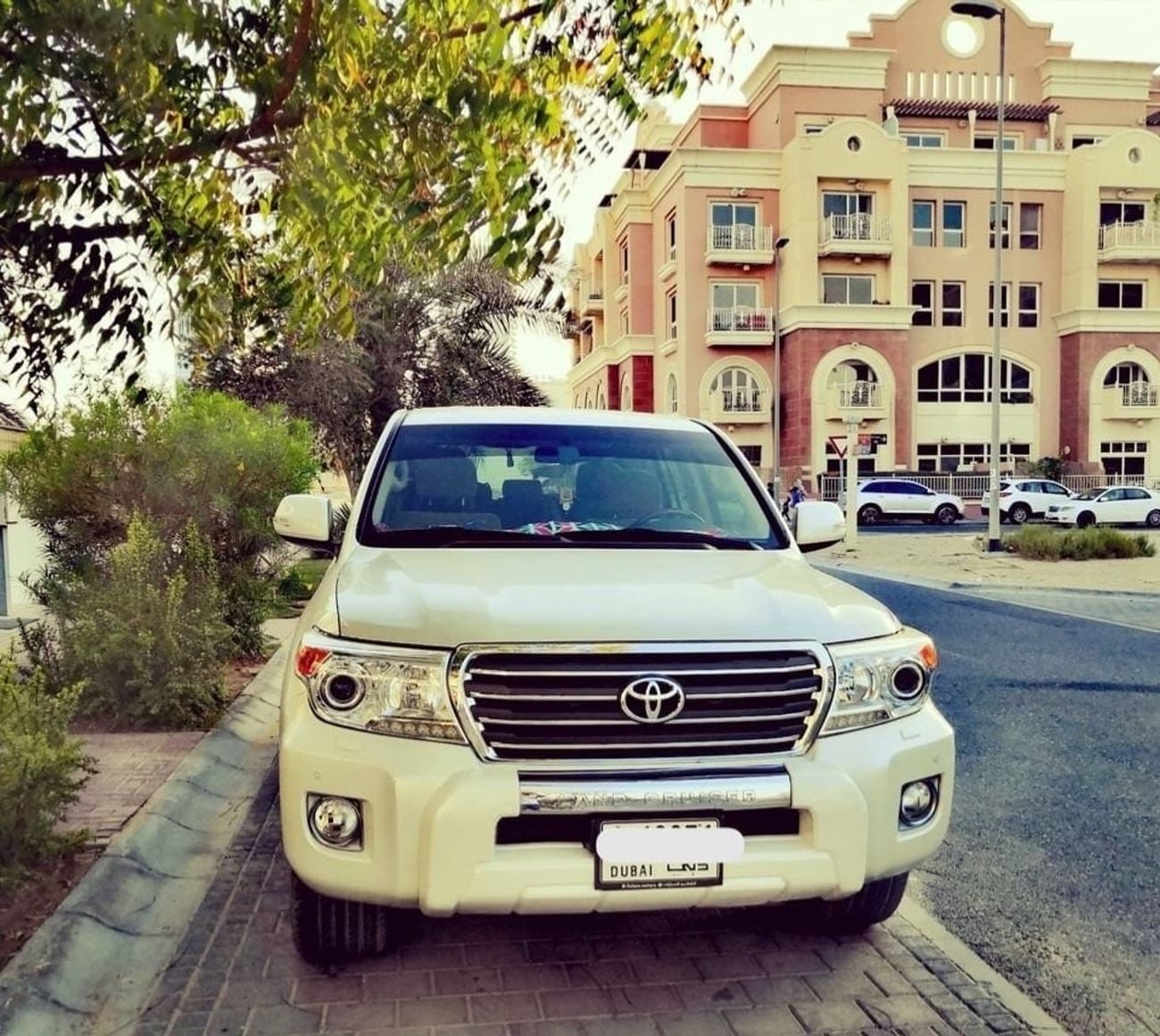 تويوتا لاند كروزر GXR 4.0L (271 HP) 4WD