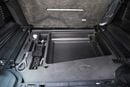 لاند روفر Defender 110 Land Rover Defender 110 D300 SE (Right Hand)