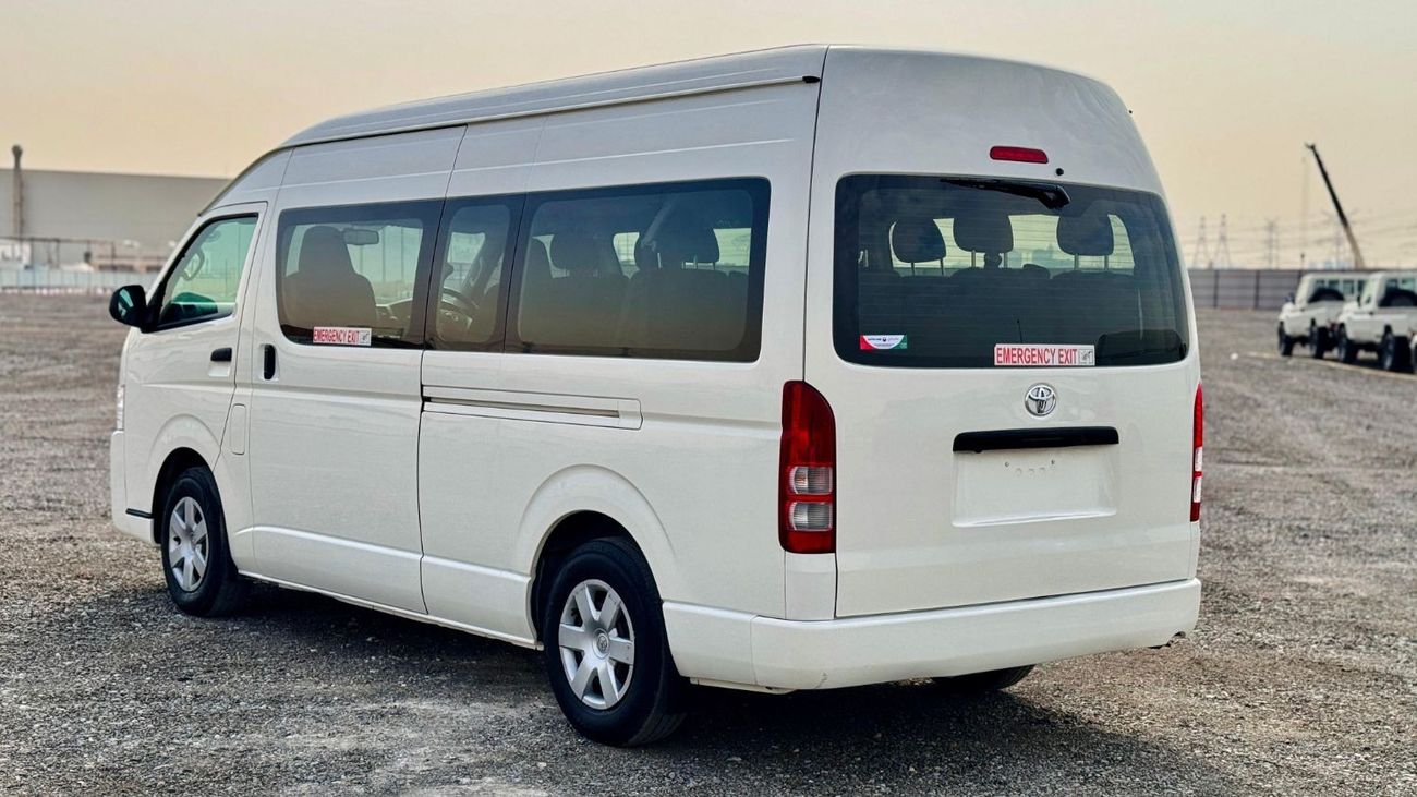 Toyota Hiace 2.7L PETROL ENGINE | RHD | 2017 | AUTOMATIC TRANSMISSION | 9+ Seats [Good Condition]