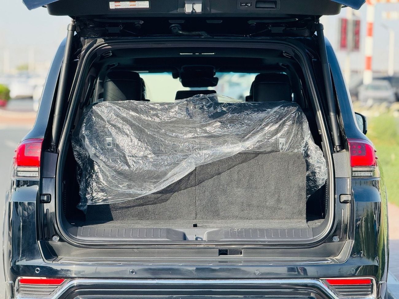Toyota Land Cruiser LC300 sahara top of the range Black with Black interior