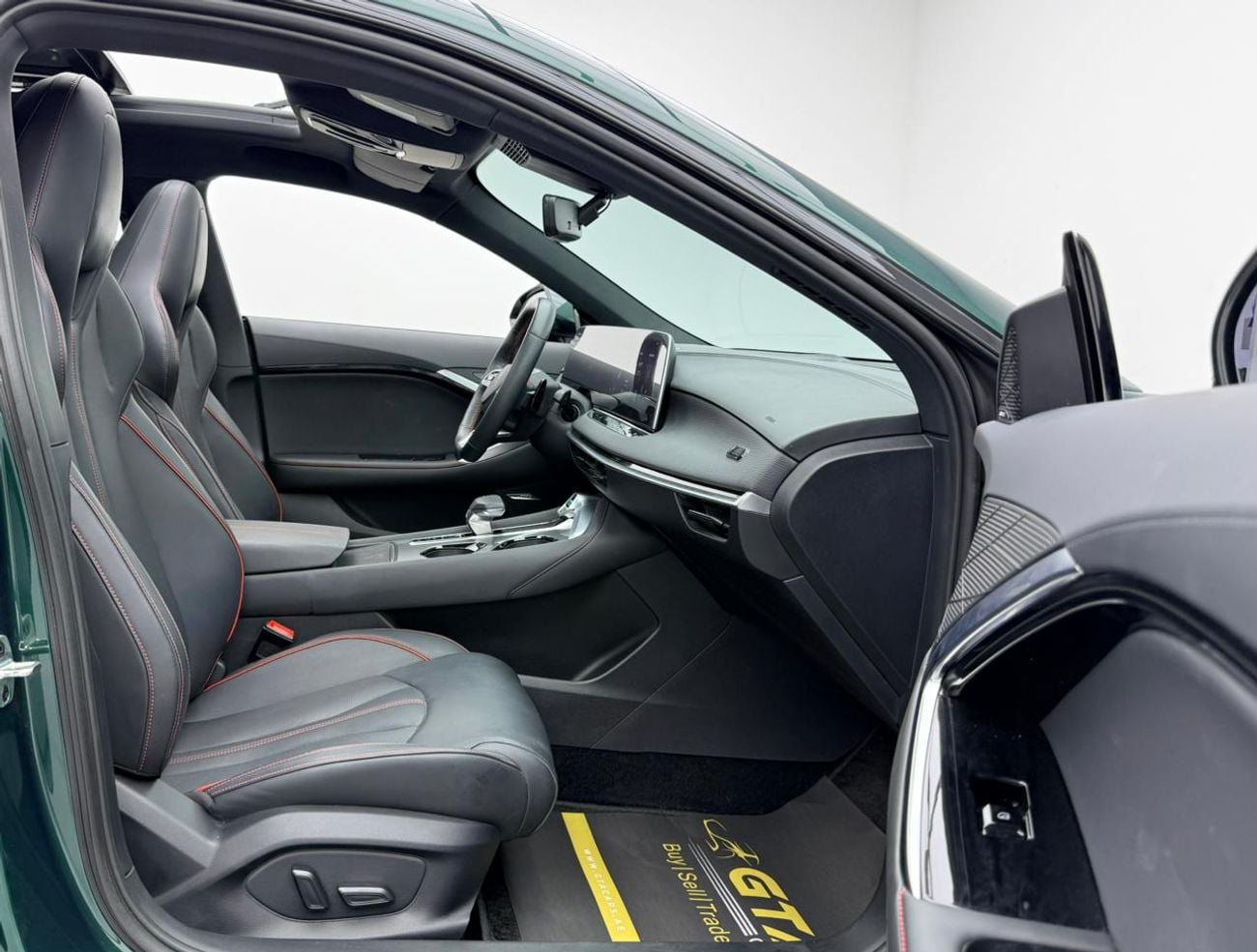 أم جي 7 2025 MG 7 Deluxe(Trophy Edition), MG Warranty+Service Contract+Full Service History, GCC
