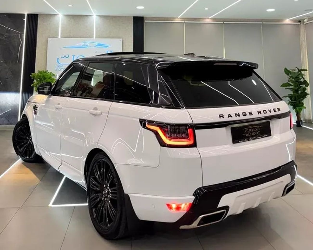 Land Rover Range Rover Sport Supercharged 5.0L Autobiography Ultimate Edition