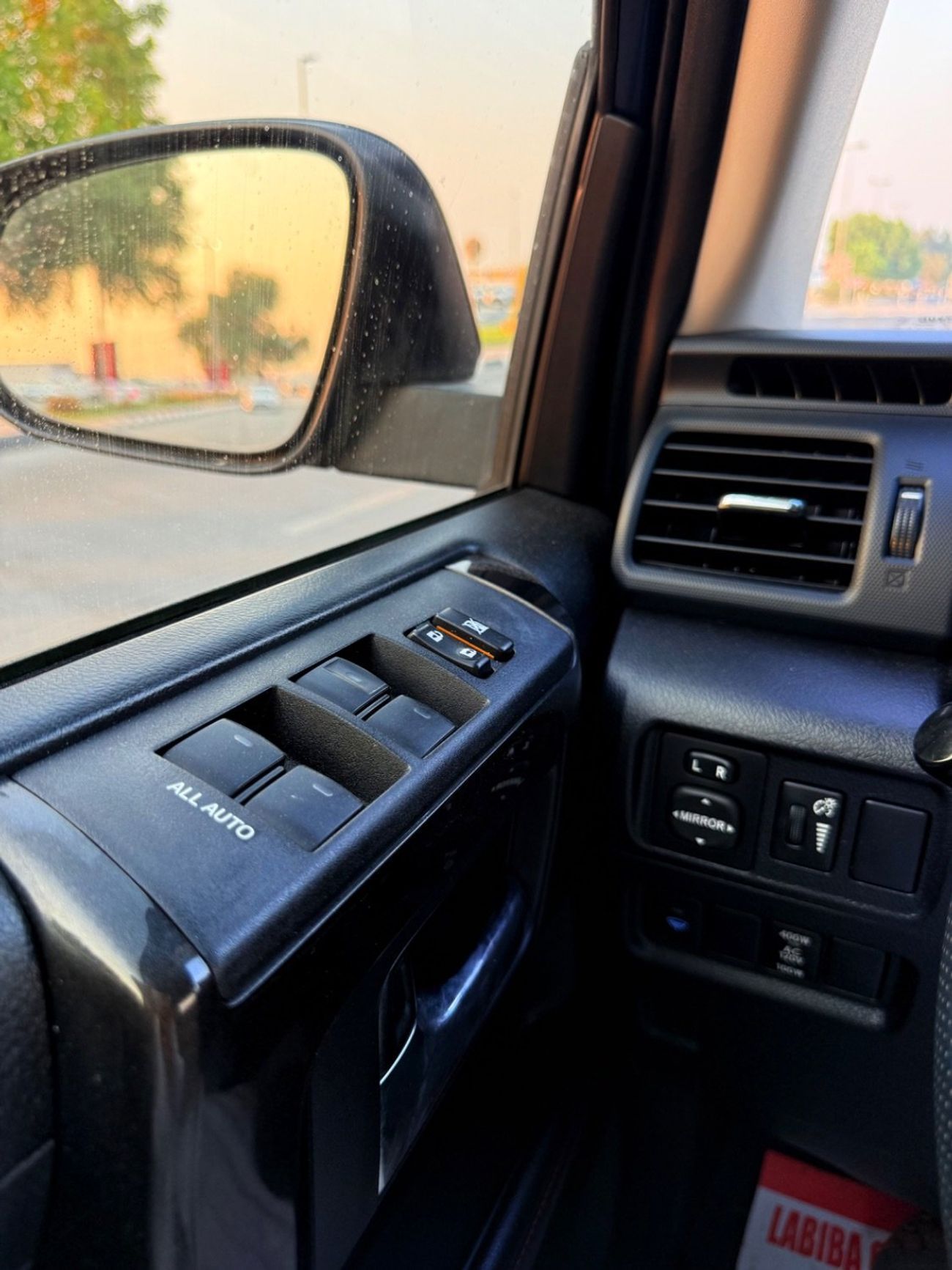 تويوتا Runner4 TRD OFF ROAD 4x4 AWD