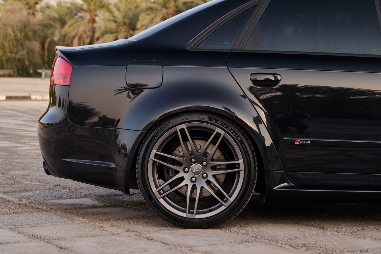 Audi RS4 Black Optics