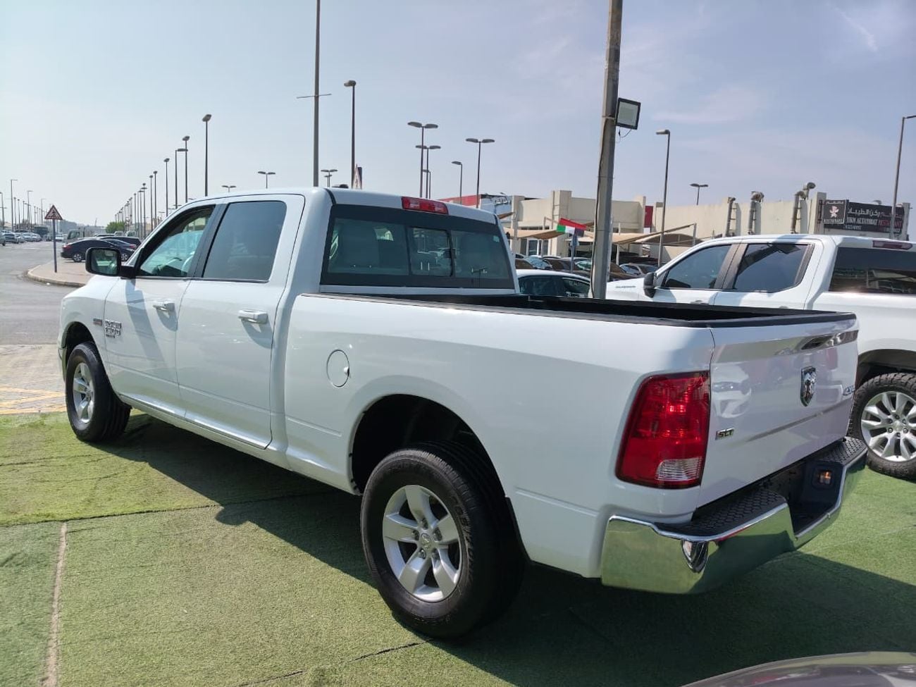 RAM 1500 SLT Bighorn Crew Cab 5.7L