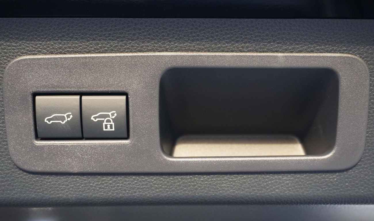 Toyota Land Cruiser GRS 3.3L TDSL (FR&RR DIFF LK, BSM, PKSB, 360 CAMERA)