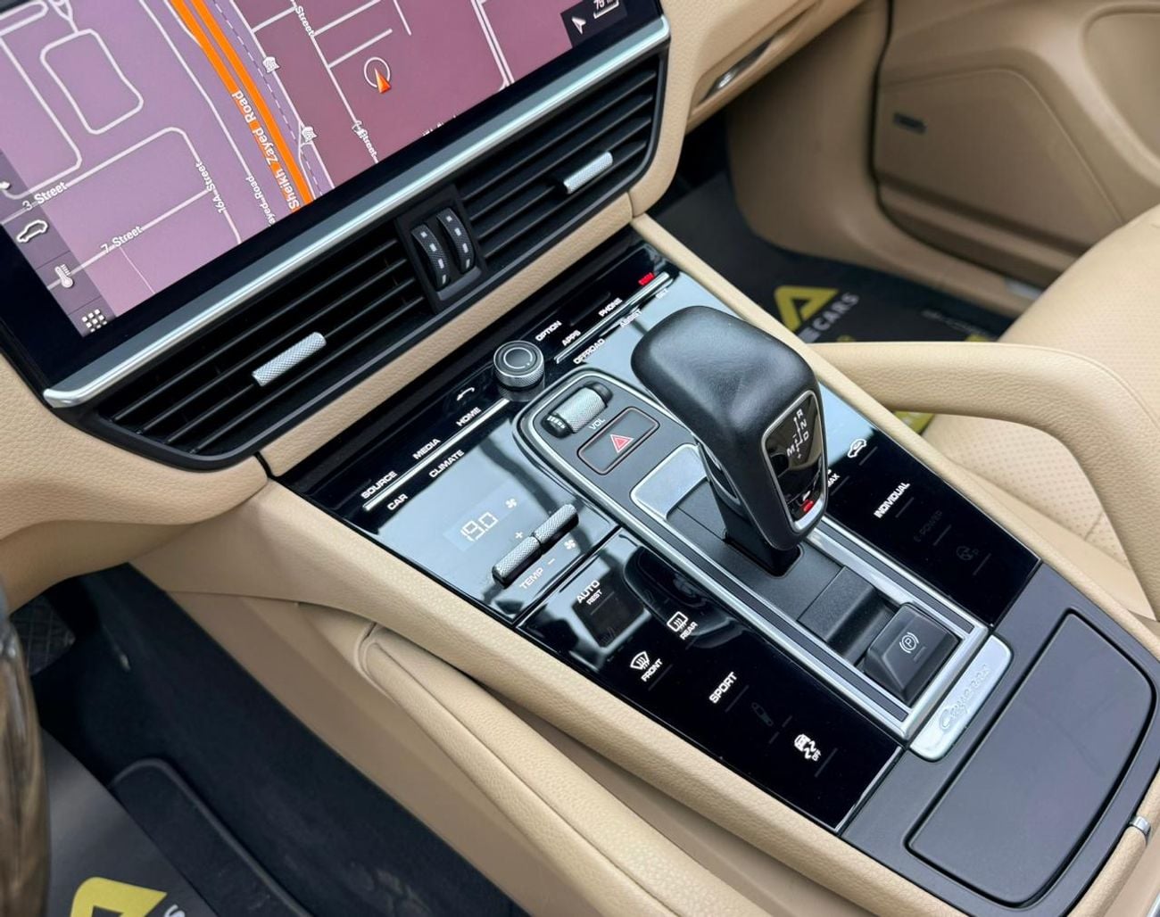 بورش كايان 2019 Porsche Cayenne, Warranty, Full Service History, Fully Loaded, Excellent Condition, GCC