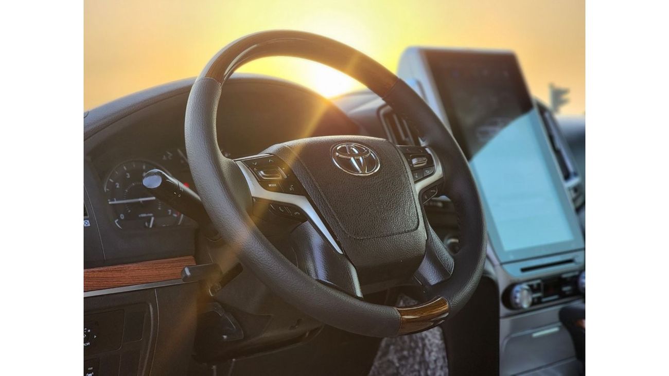 تويوتا لاند كروزر UPGRADE 2021