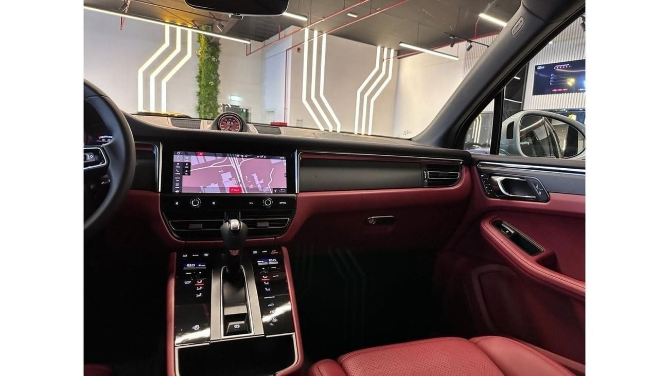 بورش ماكان Macan T 2024 GCC / Dealer Warranty