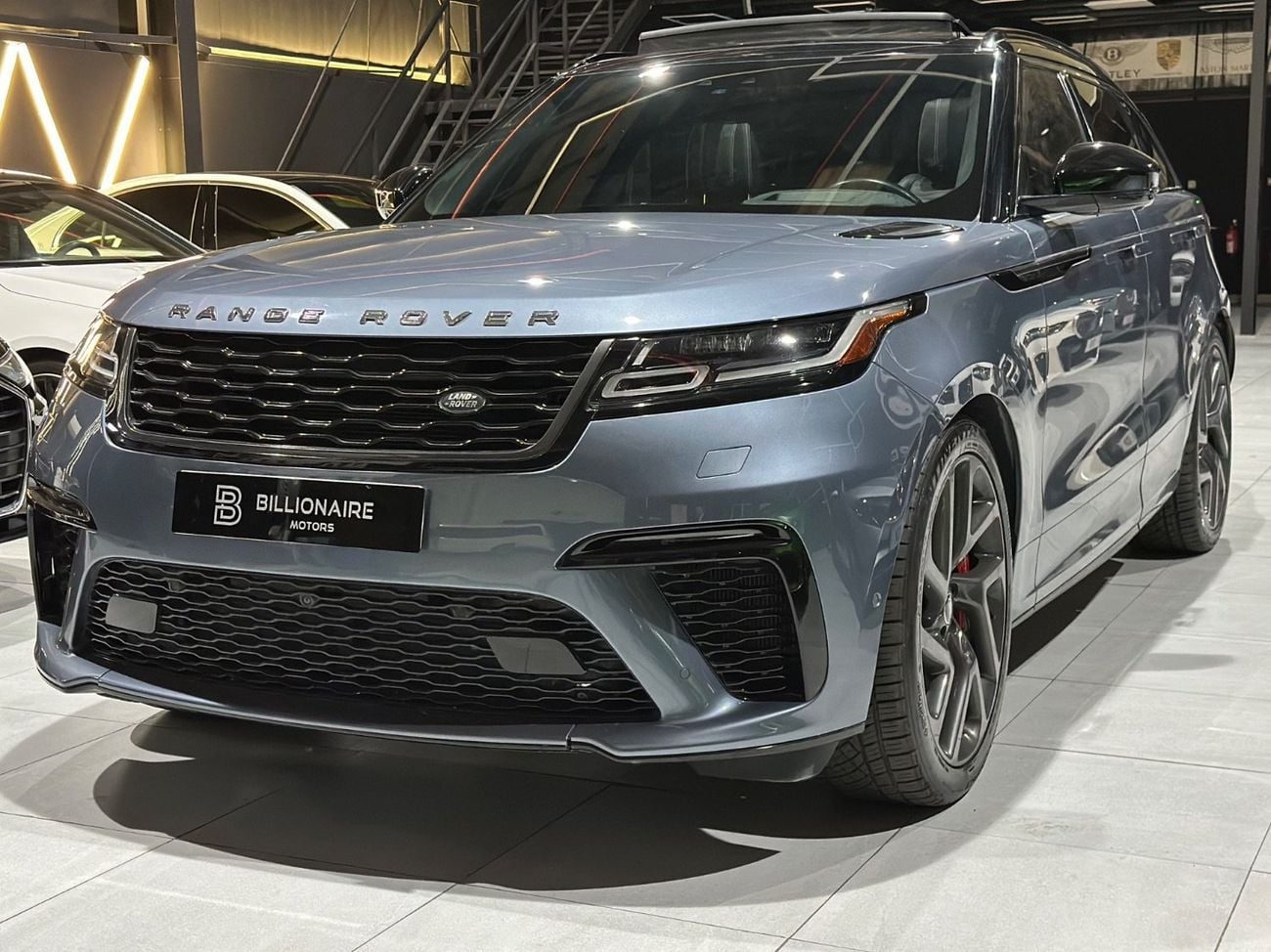 Land Rover Range Rover Velar SVAutobiography Dynamic 5.0L RANGE ROVER SV Autobiography Dynamic V8 | 2020 | VERY GOOD CONDITIONS