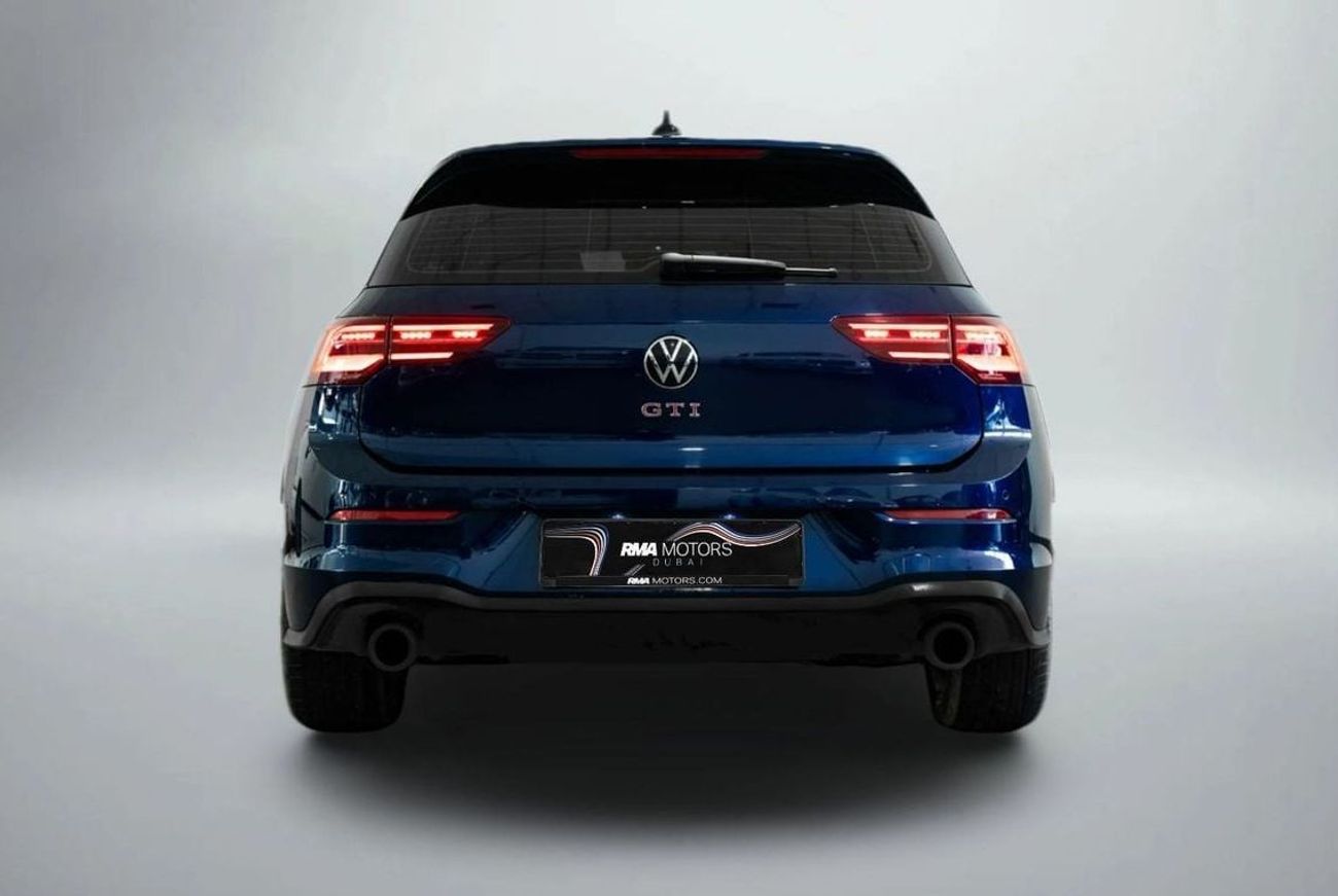 فولكس واجن جولف GTI SEL 2.0T GTI P2 MID