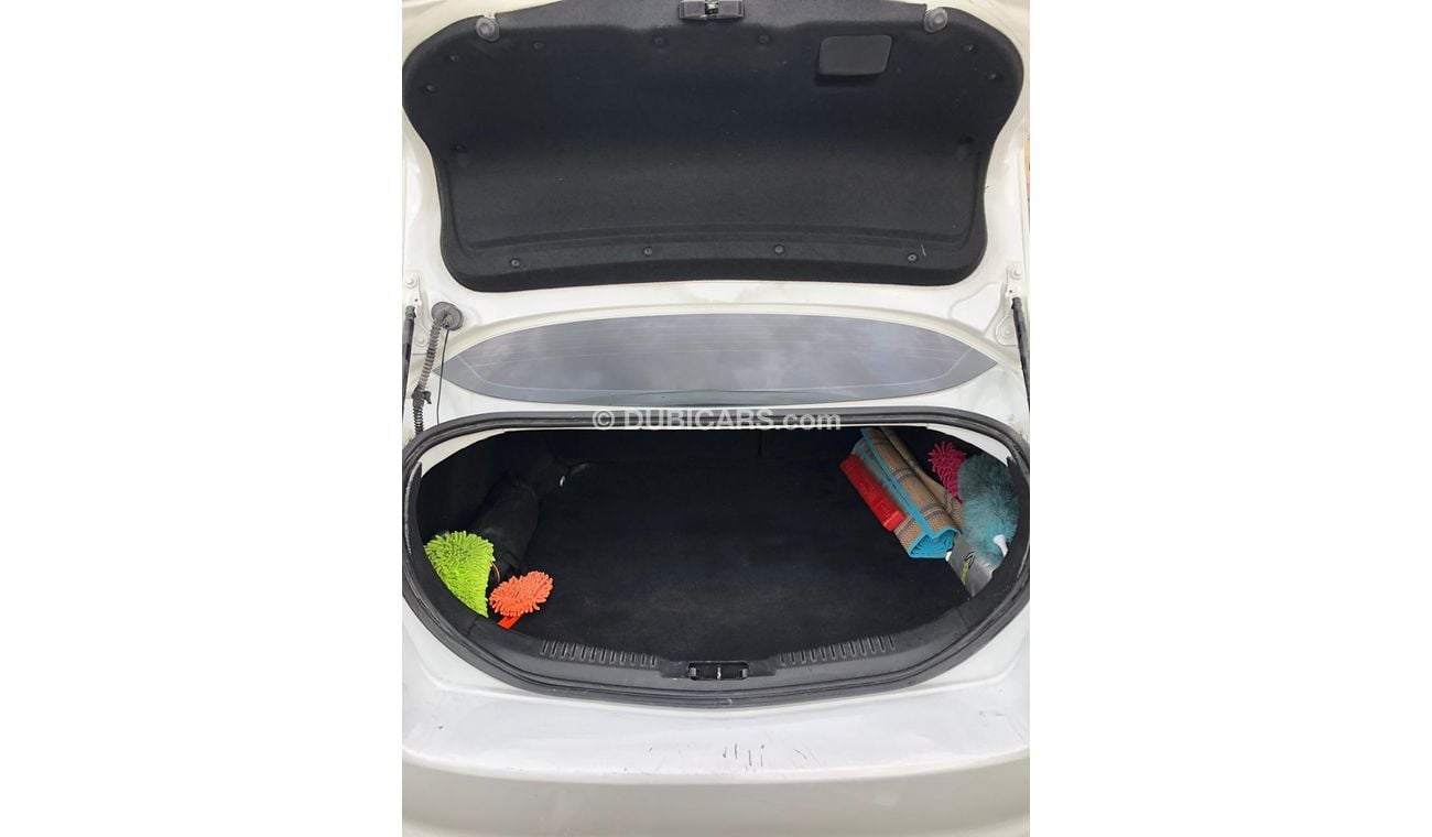 فورد مونديو Ford mondeo excellent condition model 2010 GCC