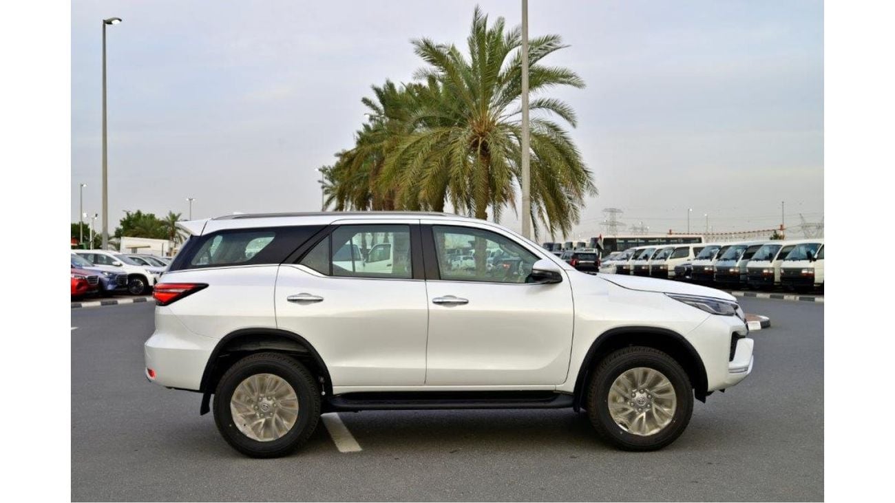 تويوتا فورتونر 2.8L Diesel 4WD 7 Seater Automatic