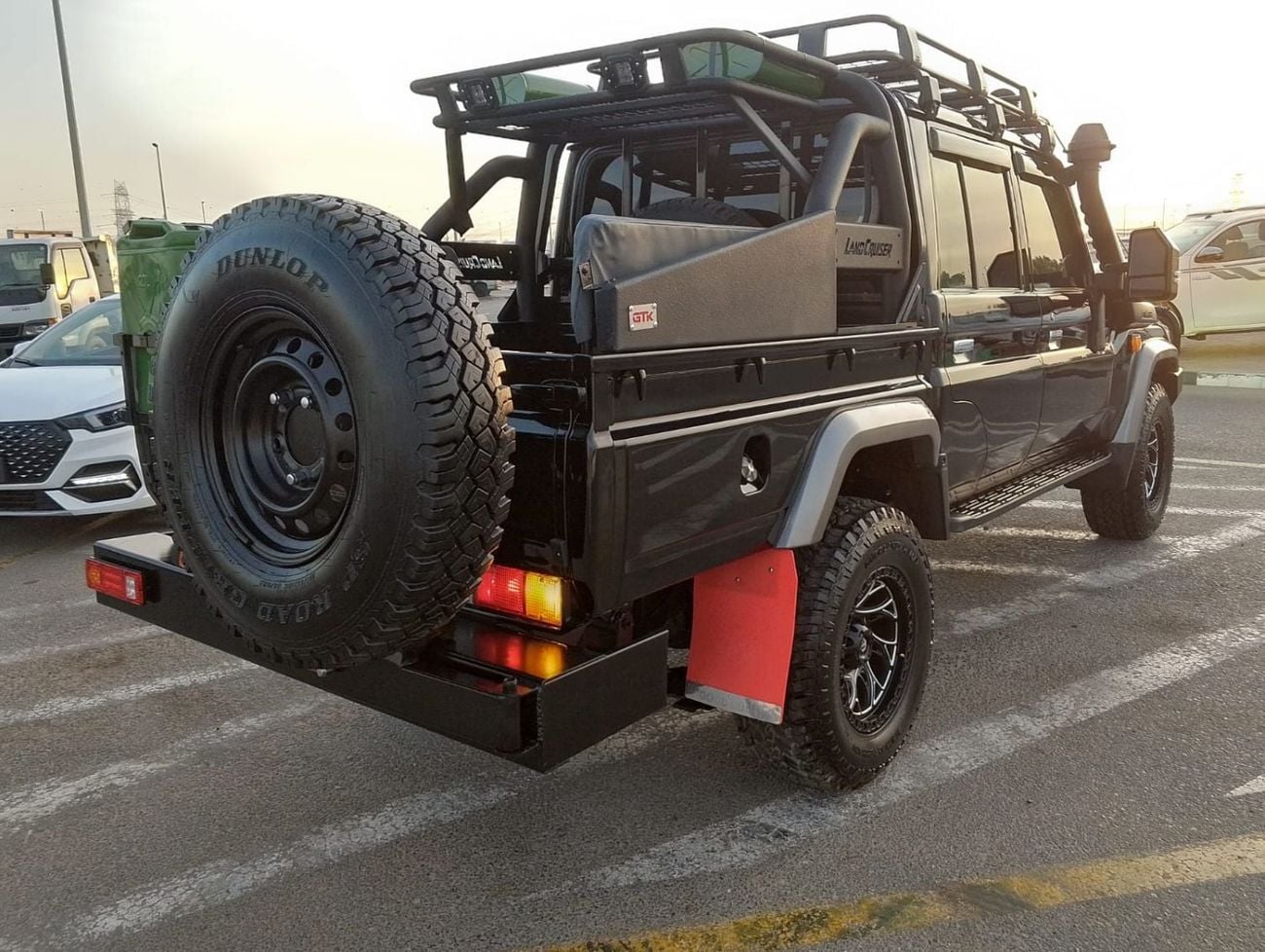 Toyota Land Cruiser Pick Up