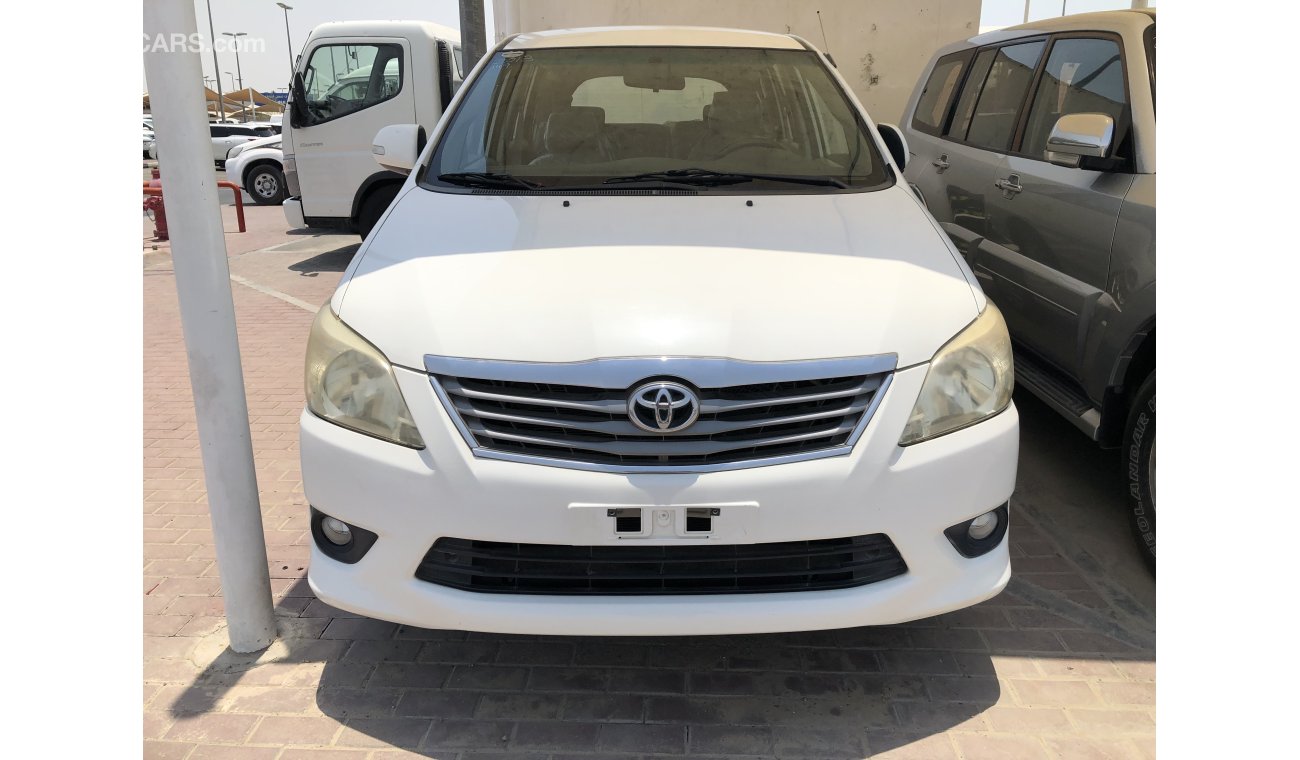 تويوتا إينوفا Toyota Innova,model:2013. Low mileage