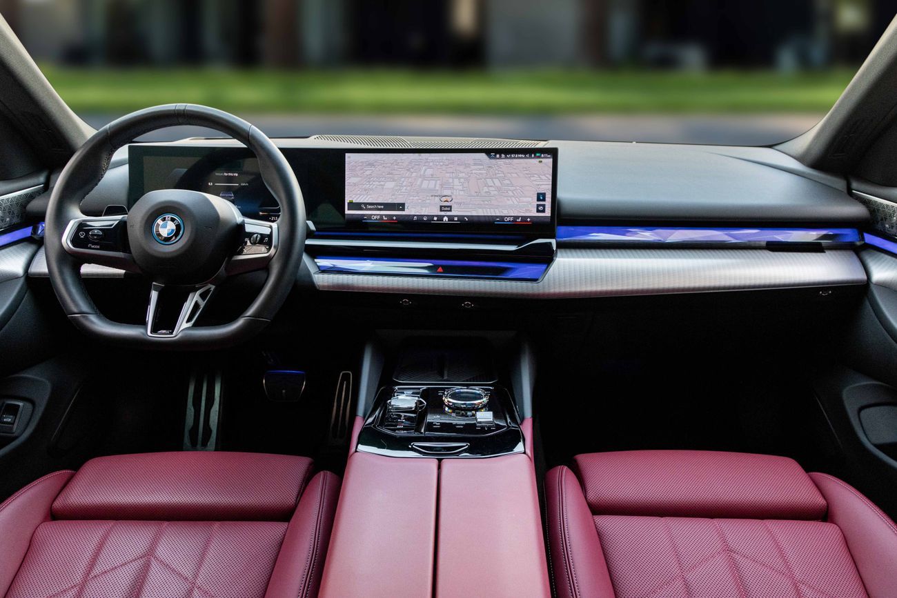 بي أم دبليو i5 I5 eDrive40 M Sport | 4,309 P.M | 0% Downpayment | AGENCY WARRANTY/SERVICE! | Ramadan Offer!