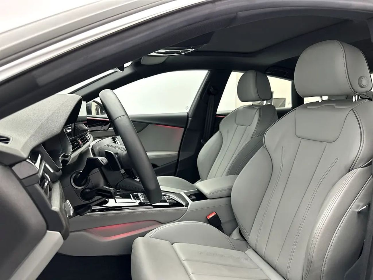 Audi A5 40 TFSI Advanced 2.0L (187 HP) Sportback Advanced 40 TFSI 190hp (Ref# 067295) EXCLUSIVE RAMADAN OFFE