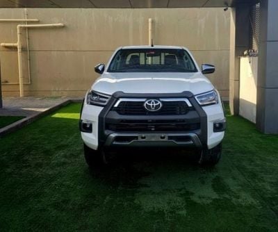 تويوتا هيلوكس Toyota Hilux GL 2021 Model SR5 v4 2.7L Petrol Engine Colour White Transmission Automatic Interior Re