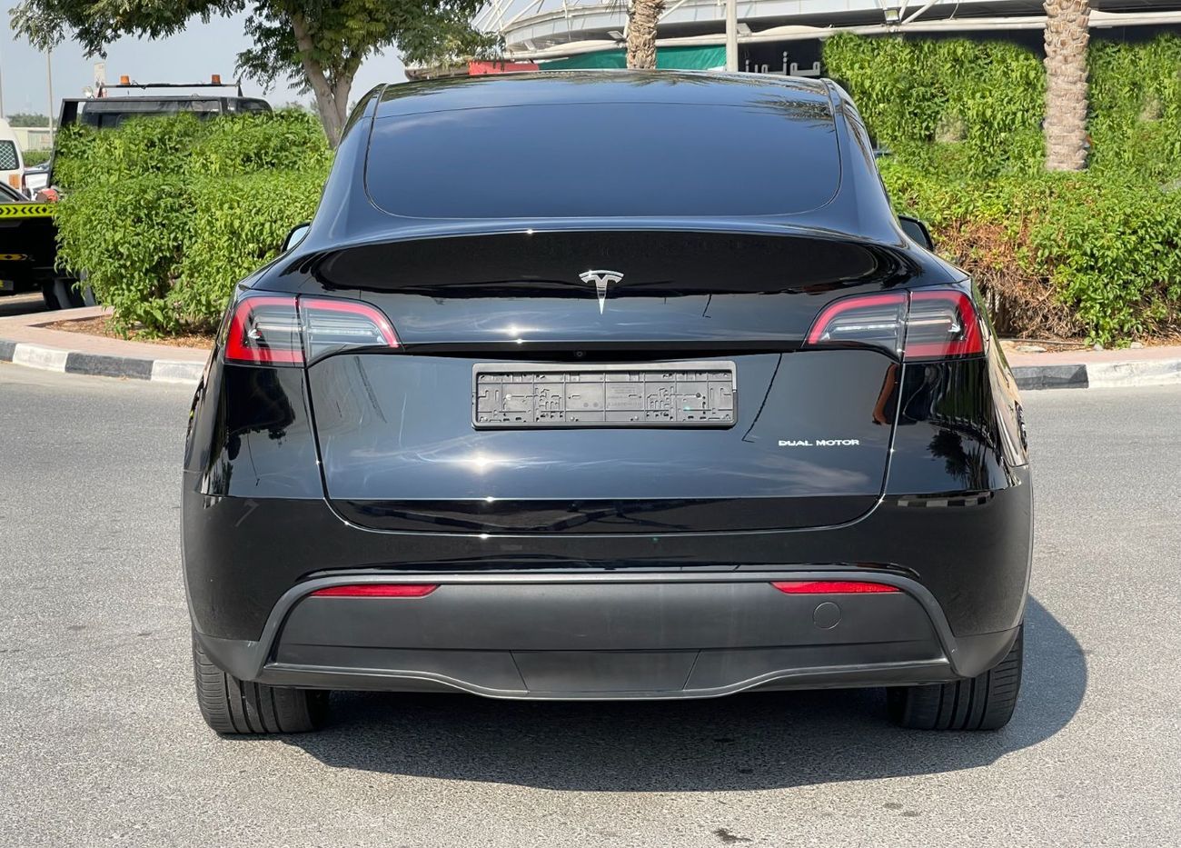Tesla Model Y LONG RANGE AWD GCC SPECIFICATION -TESLA CENTRE DUBAI