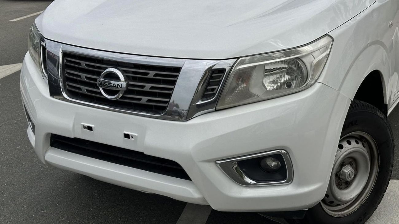 نيسان نافارا SE 4x4 A/T GCC Specs