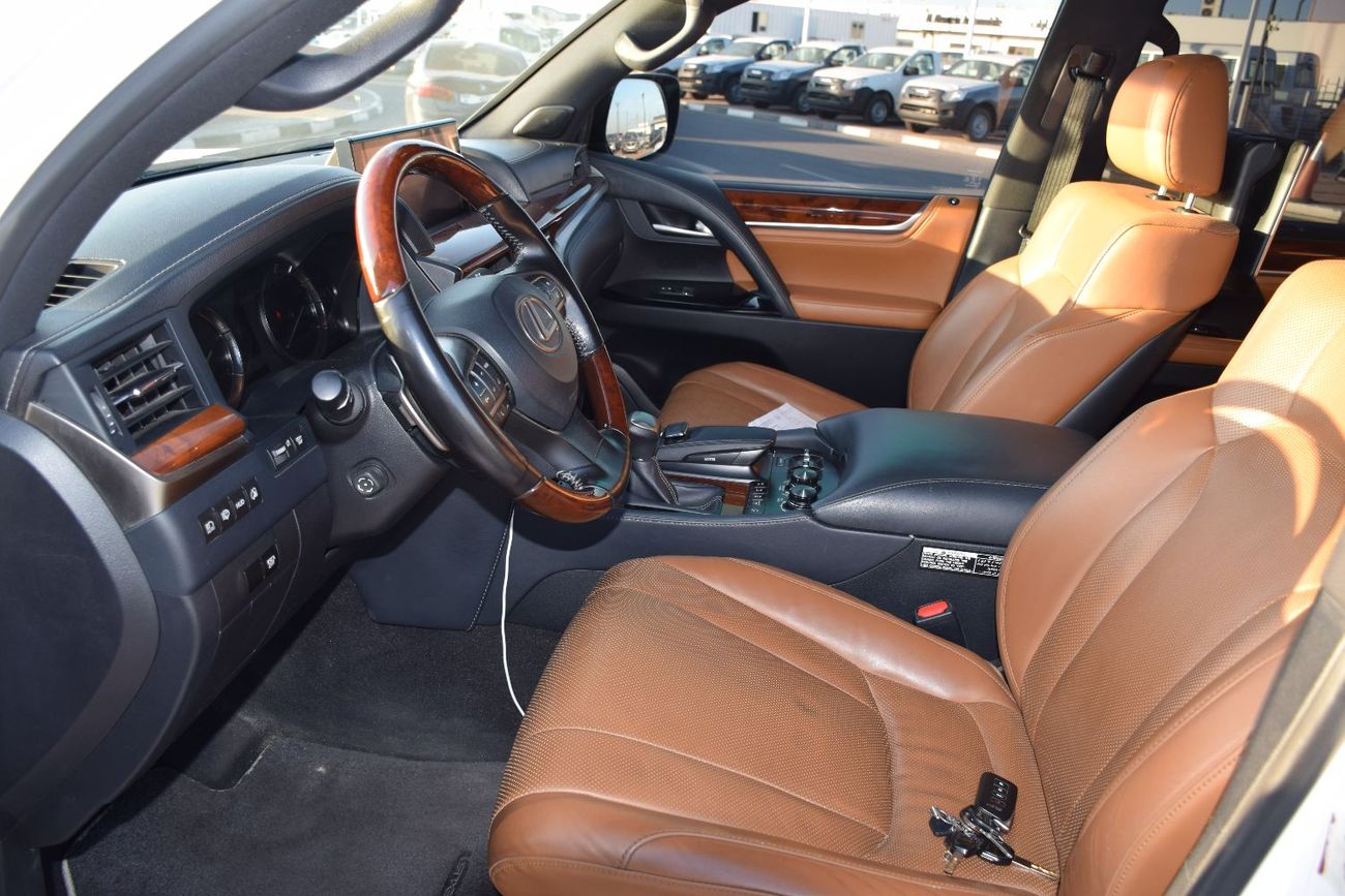 Lexus LX 570 F SPORT  LEXUS LX570 5.7L V8 PETROL FULL OPTIONS