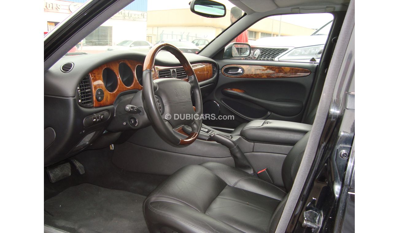 Jaguar XJR SUPER CHAGER