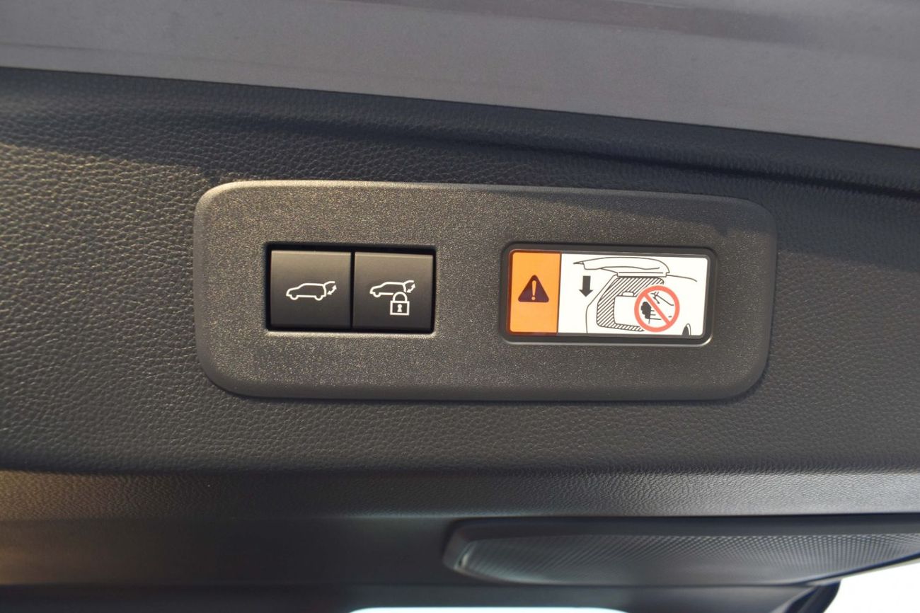 Toyota Prado -PRADO 2.4L GCC, LTHR, RN SESR, TSS3, AHS MATERIAL