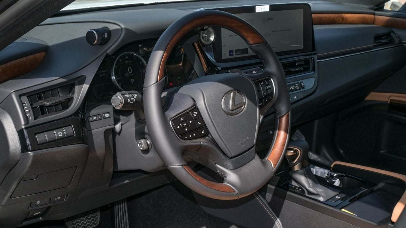 لكزس ES 350 ECTAGR036 - 2025 Lexus ES 350 Luxury - 3.5L Petrol Auto - With Panoramic Rf - Sonic Chrome with Tan 