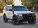 Mitsubishi Pajero GLS HIGHLINE Mitsubishi Pajero 2011 GLS 3.8L | GCC Specs | Excellent Condition | Orginal paint | Acc