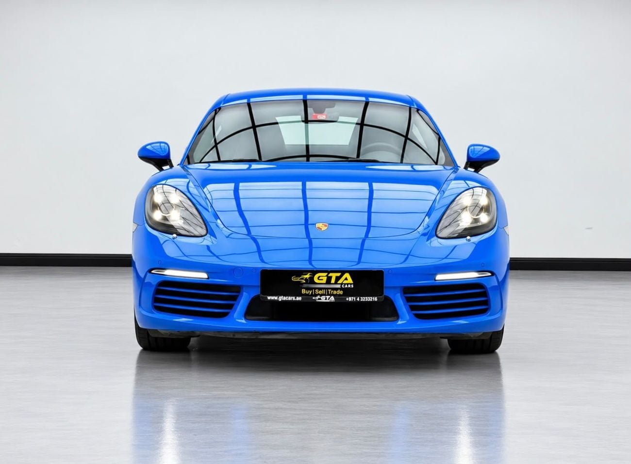 Porsche 718 Cayman STANDARD