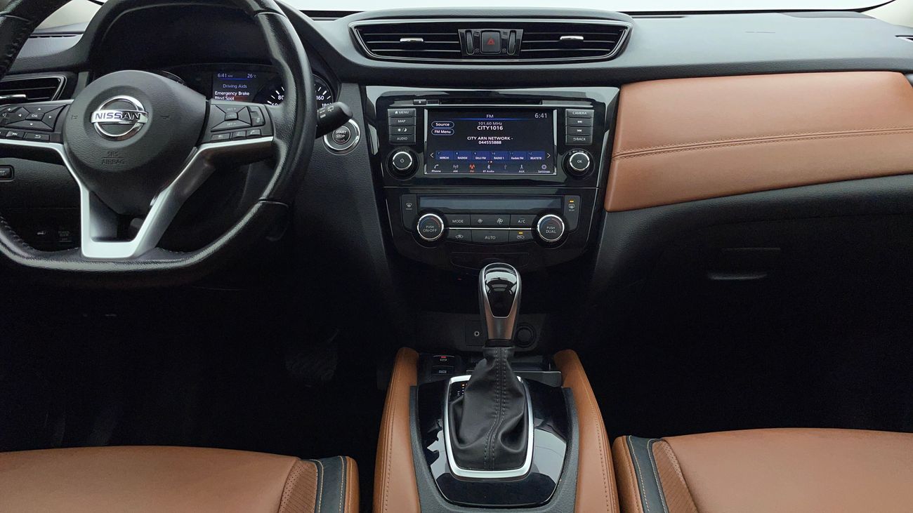 نيسان إكس تريل SL 2.5 | بدون دفعة مقدمة | اختبار قيادة مجاني للمنزل