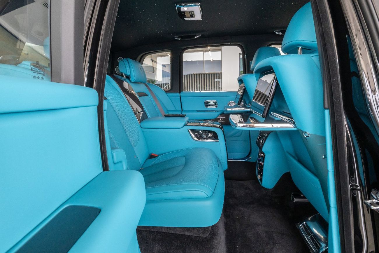 رولز رويس كولينان Rolls Royce Cullinan Black Badge | 2025