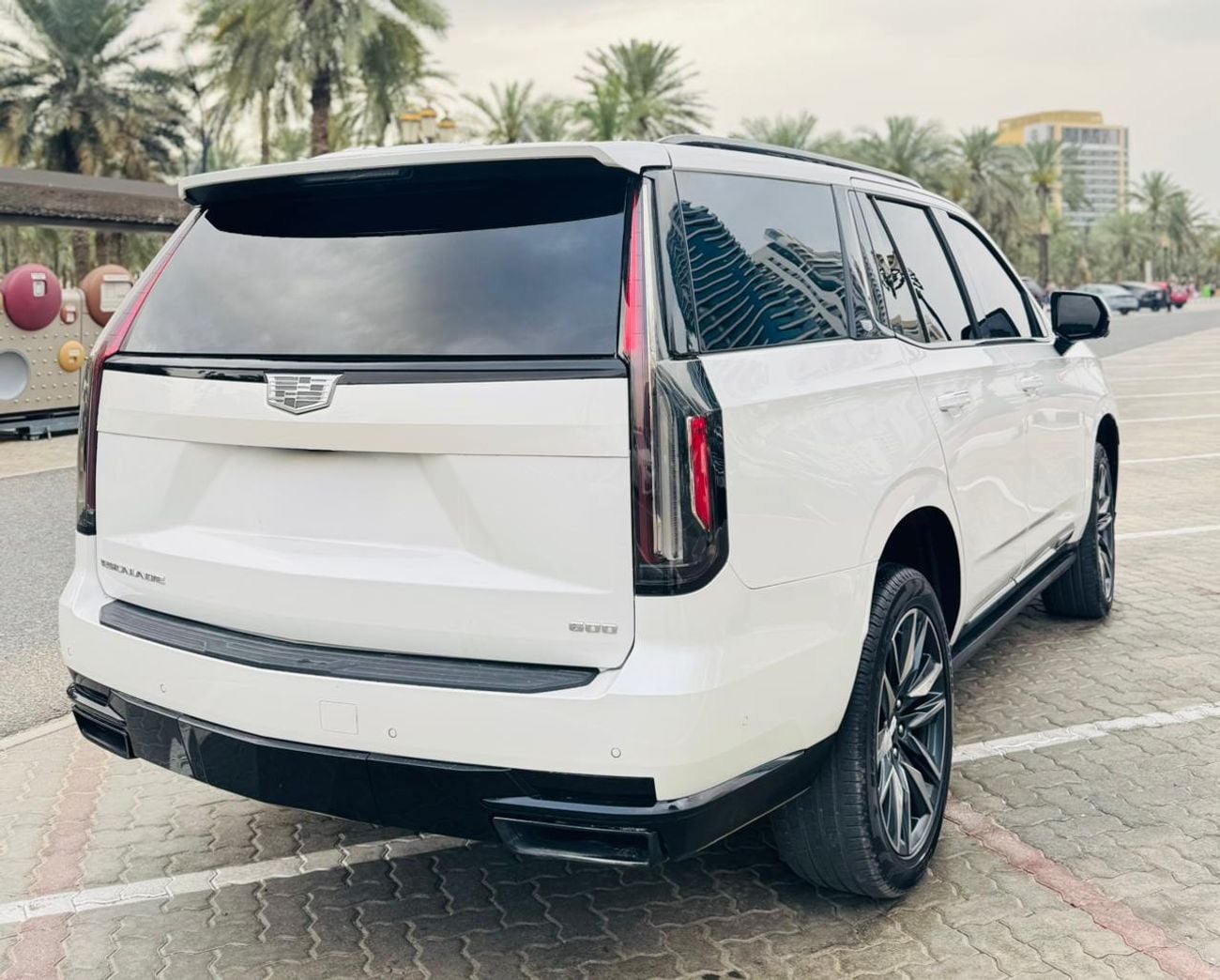 كاديلاك إسكالاد SPORT PLATINUM