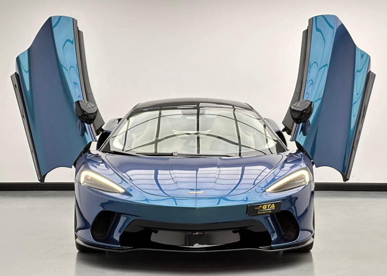 McLaren GT 2023 McLaren GT, 02/2027 McLaren Warranty + Service Contract, McLaren Full Service History, GCC