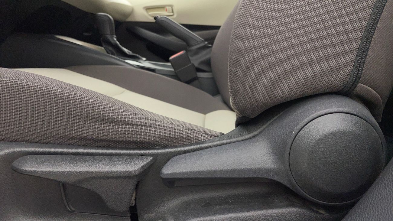 تويوتا كورولا XLI 1.6 | بدون دفعة مقدمة | اختبار القيادة في المنزل