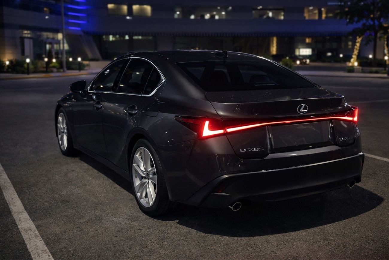 لكزس IS 300 Premier 2.0L