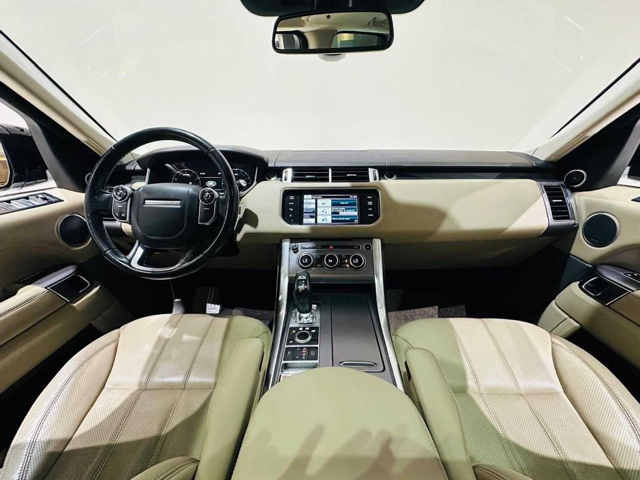 Land Rover Range Rover Sport SE