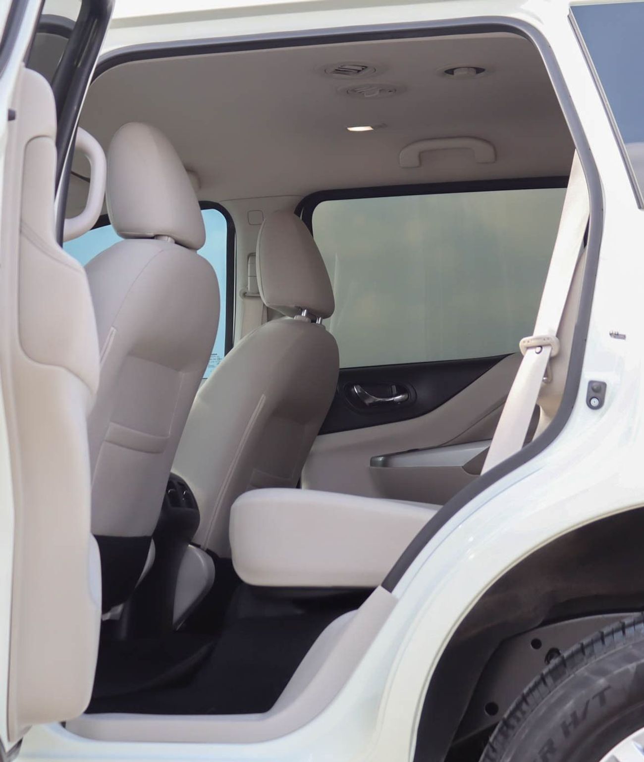 Nissan XTerra Titanium 2.5L RWD Nissan Xterra Titanium2021, GCC edition, no accidents, mileage 99,000 kilometres,