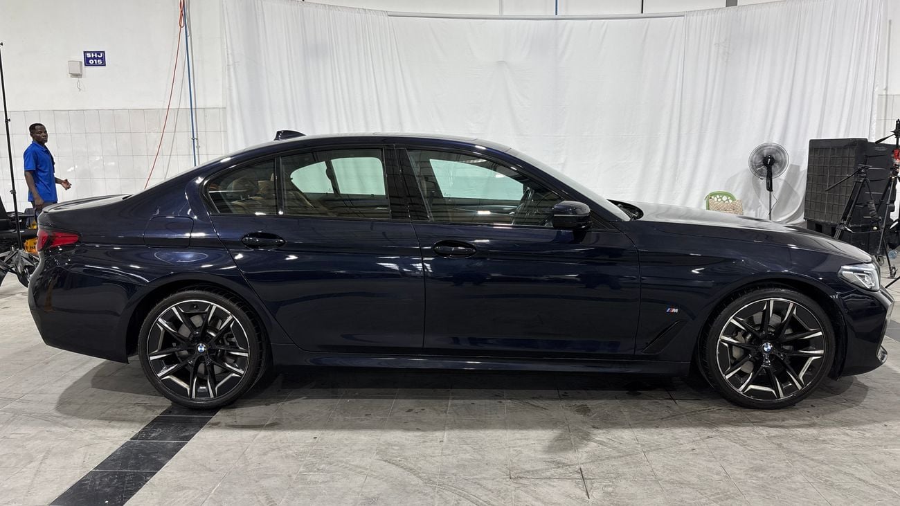 بي أم دبليو 540i 2023 M SPORT | AED 2377/Month | 0 DP | 30 Day Return | Warranty