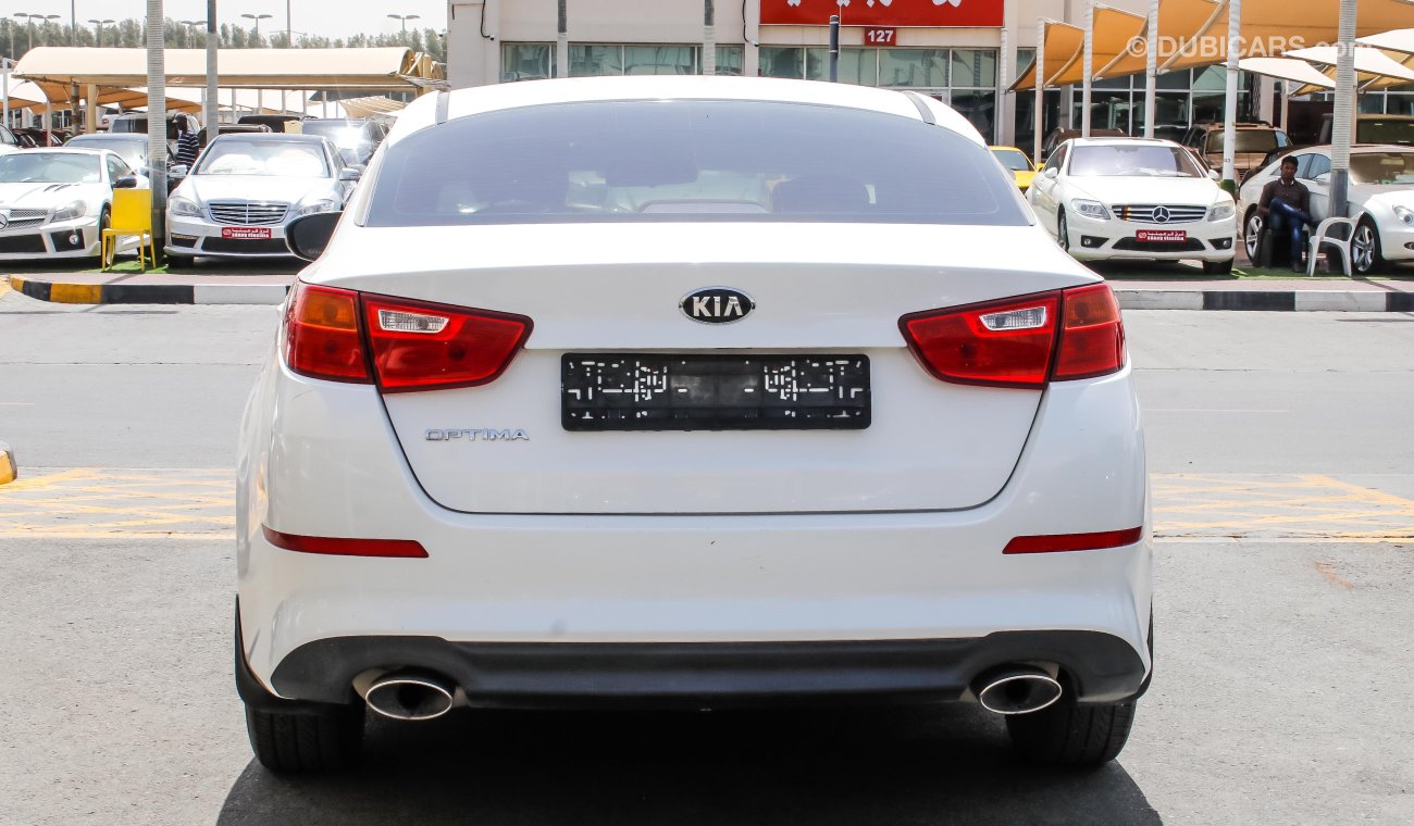 كيا أوبتيما 2014 Kia Optima Gulf specs V4 clean car in excellent condition