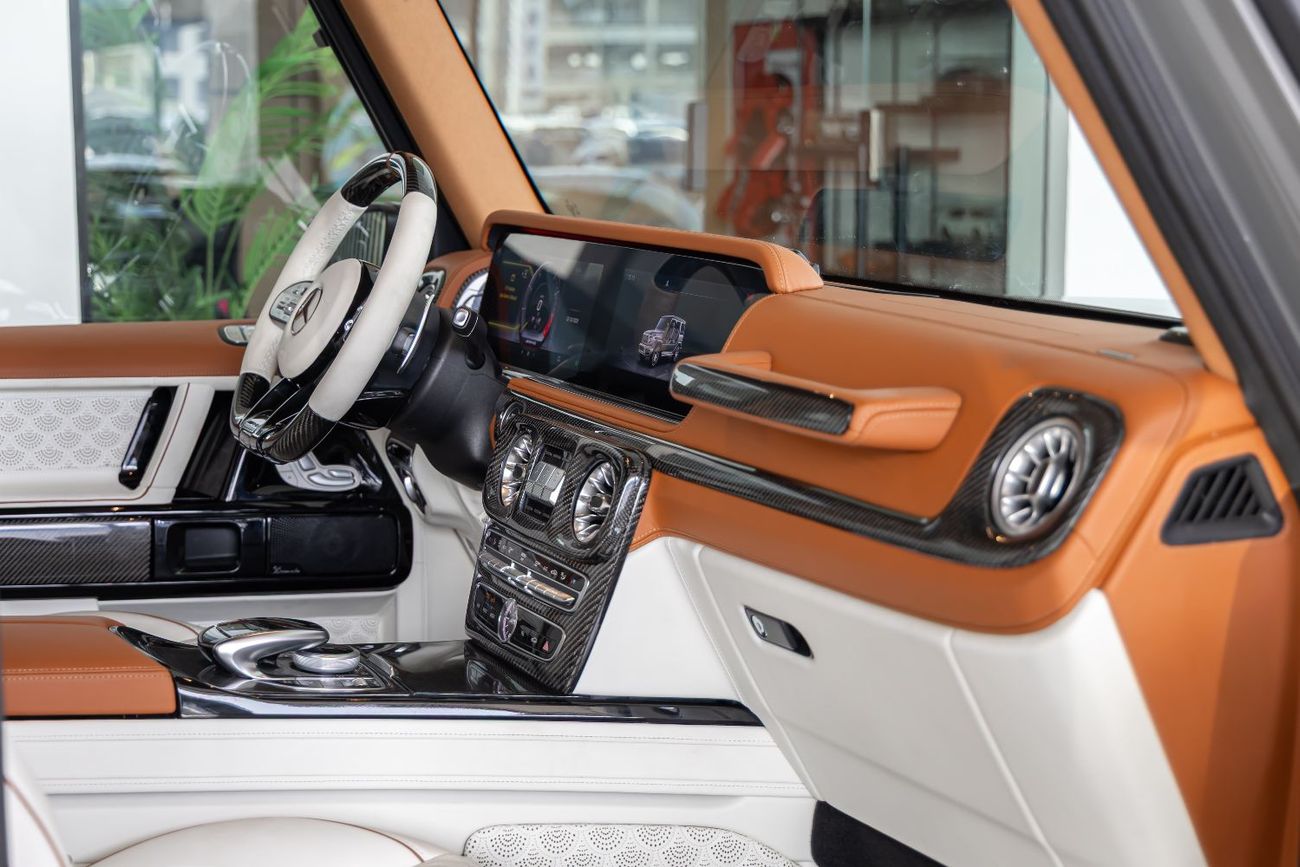 مرسيدس بنز G 63 AMG Mercedes Benz G63 AMG - Carbon Fiber - Fully Loaded - Brabus Kit 800 - 2024