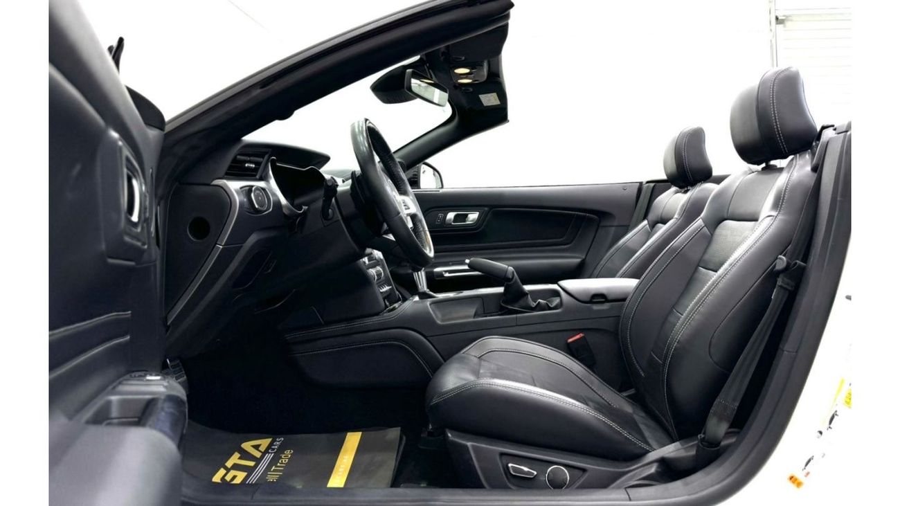 Ford Mustang 2019 Ford Mustang GT Convertible, Nov 2026 Ford Warranty, Service Pack, Excellent Condition, GCC