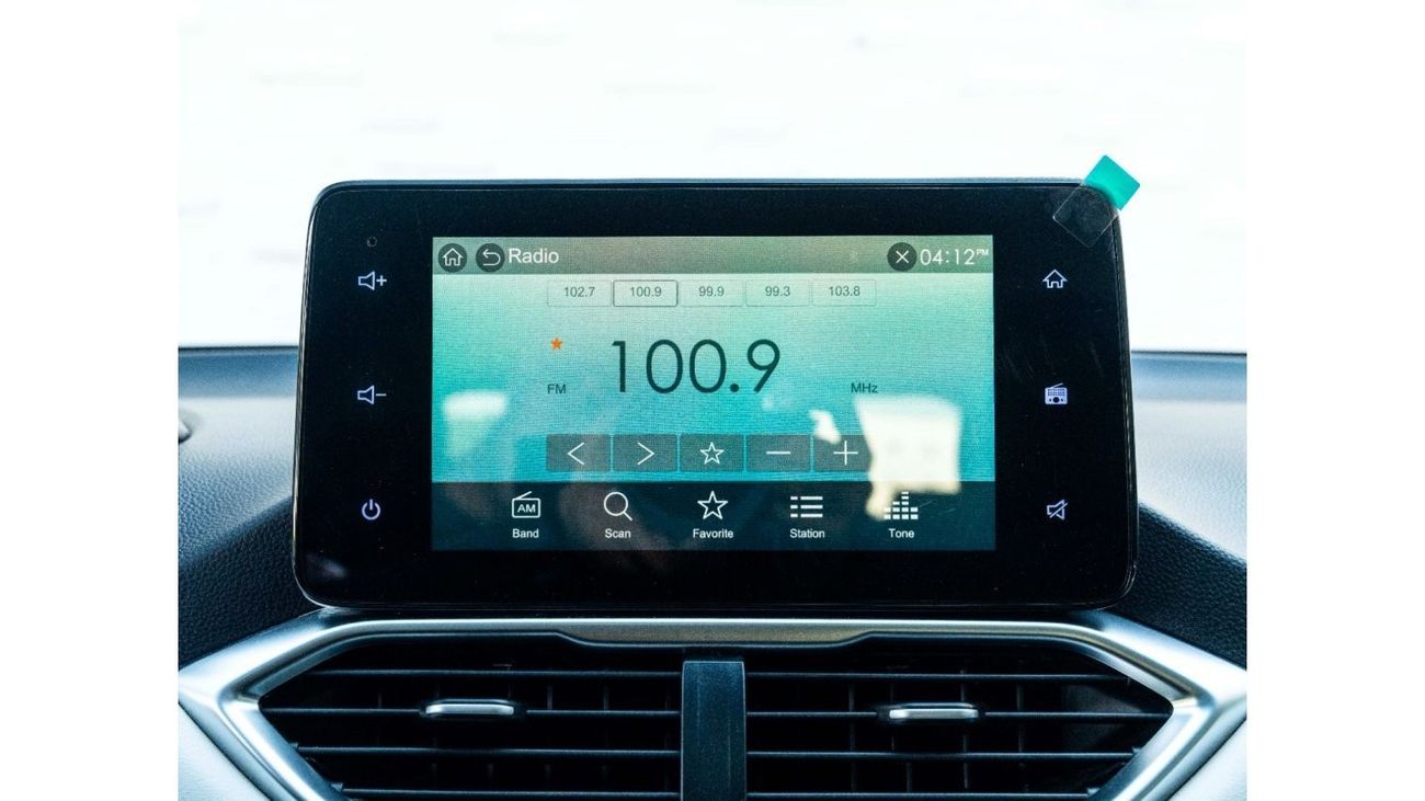 Chevrolet Captiva AED 1,022 PM • ONLY 30,000 KMS • 7-SEATER • OFFICIAL FULL AGENCY SERVICE HISTORY