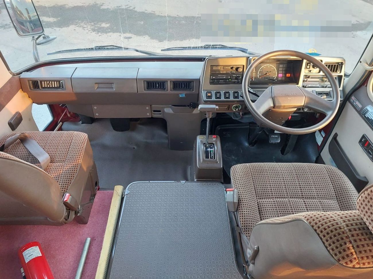 Toyota Coaster TOYOTA COASTER BUS RHD 1991 MODEL 3.7 L DIESEL AUTOMATIC(PM00331)