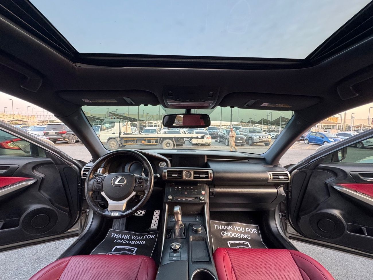 لكزس IS200t F Sport 2.0L