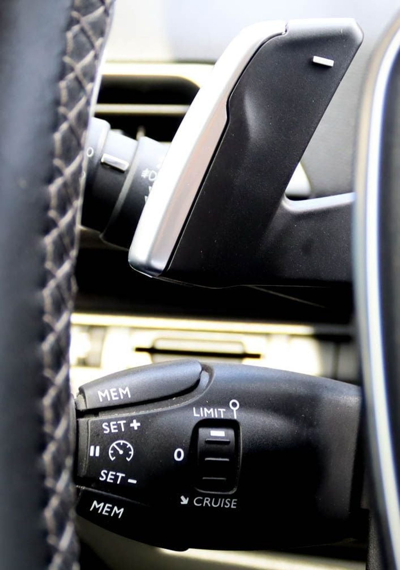 بيجو 5008 اكتيف بيجو 5008 2019 خليجي بحالة ممتازة بدون صبغ بدون حوادث