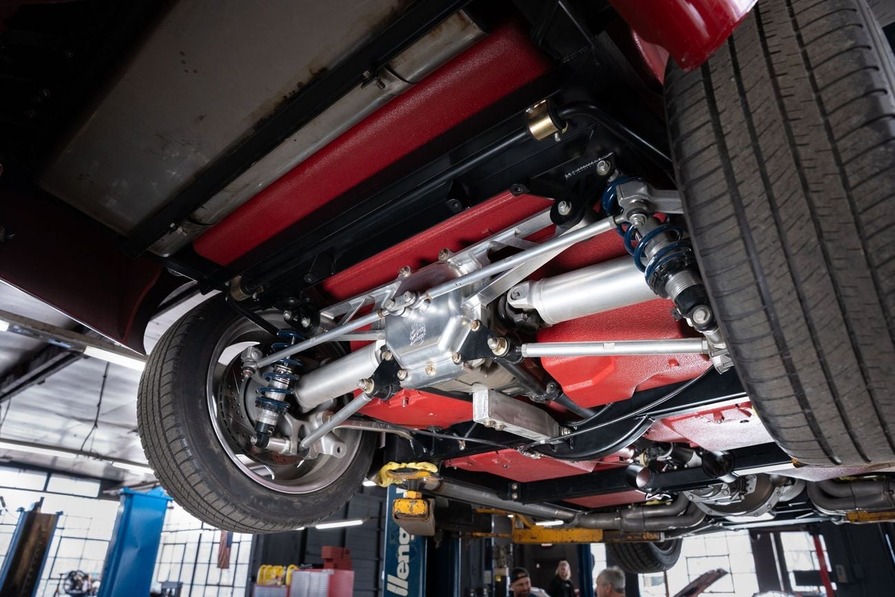 شيفروليه كورفت Stingray GM502 Hogan Intake 5 Speed Pro Touring Restomod