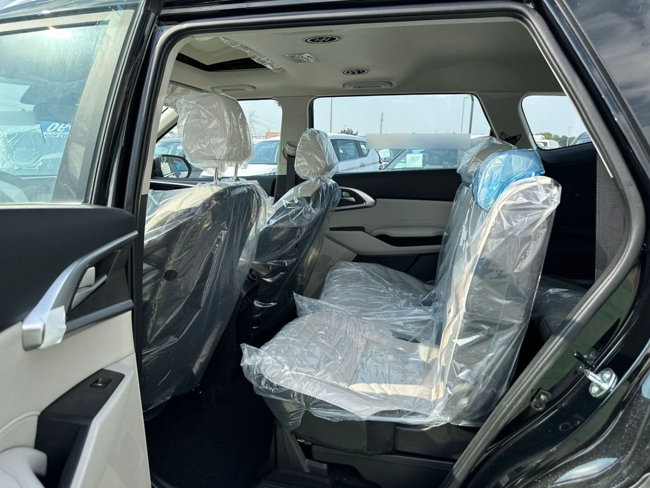 Kia Carens KIA CARENS 1.5L - 2025 MODEL - BLACK color