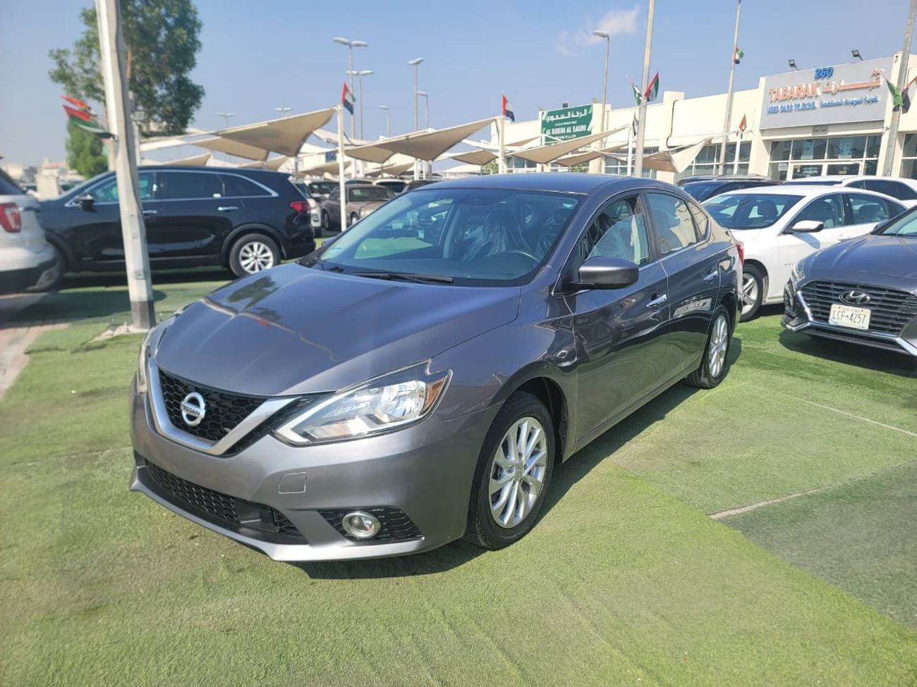 نيسان سنترا SV 1.8L