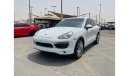 Porsche Cayenne S S S S Porsche Cayenne S 2014 GCC in excellent condition